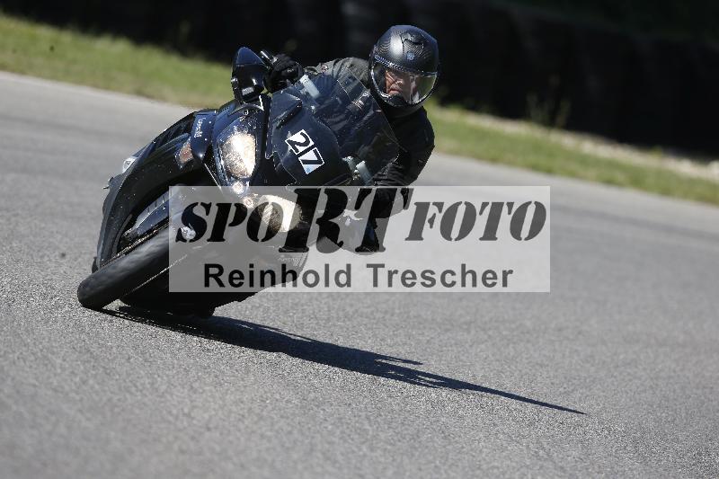 /Archiv-2025/48 25.08.2025 Cornu Master School ADR/blau-bleu/27